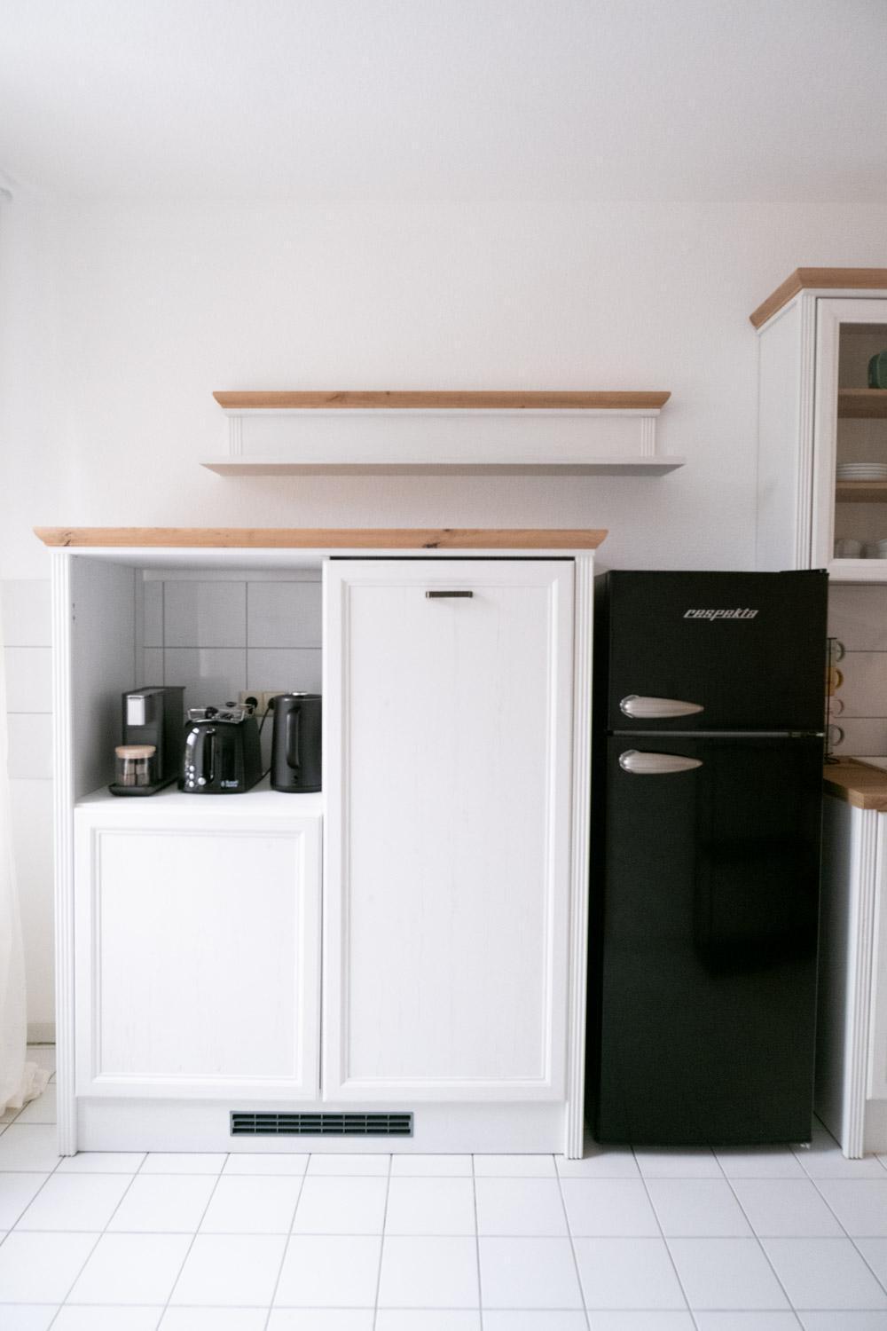 Bella Casa - Business&Family - 2 Zimmer Direkt Neben Schloss, Parkplatz, Smarttv, Netflix, Waschmaschine, 24H Checkin, 71Qm, Kingsizebett, Hotelbettwaesche Ludwigsburg Kültér fotó