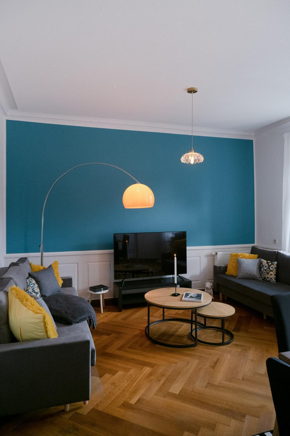 Bella Casa - Business&Family - 2 Zimmer Direkt Neben Schloss, Parkplatz, Smarttv, Netflix, Waschmaschine, 24H Checkin, 71Qm, Kingsizebett, Hotelbettwaesche Ludwigsburg Kültér fotó